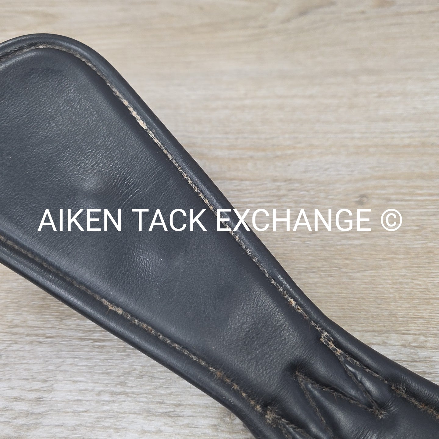 Prestige Padded Leather Short Girth, Black, 24"