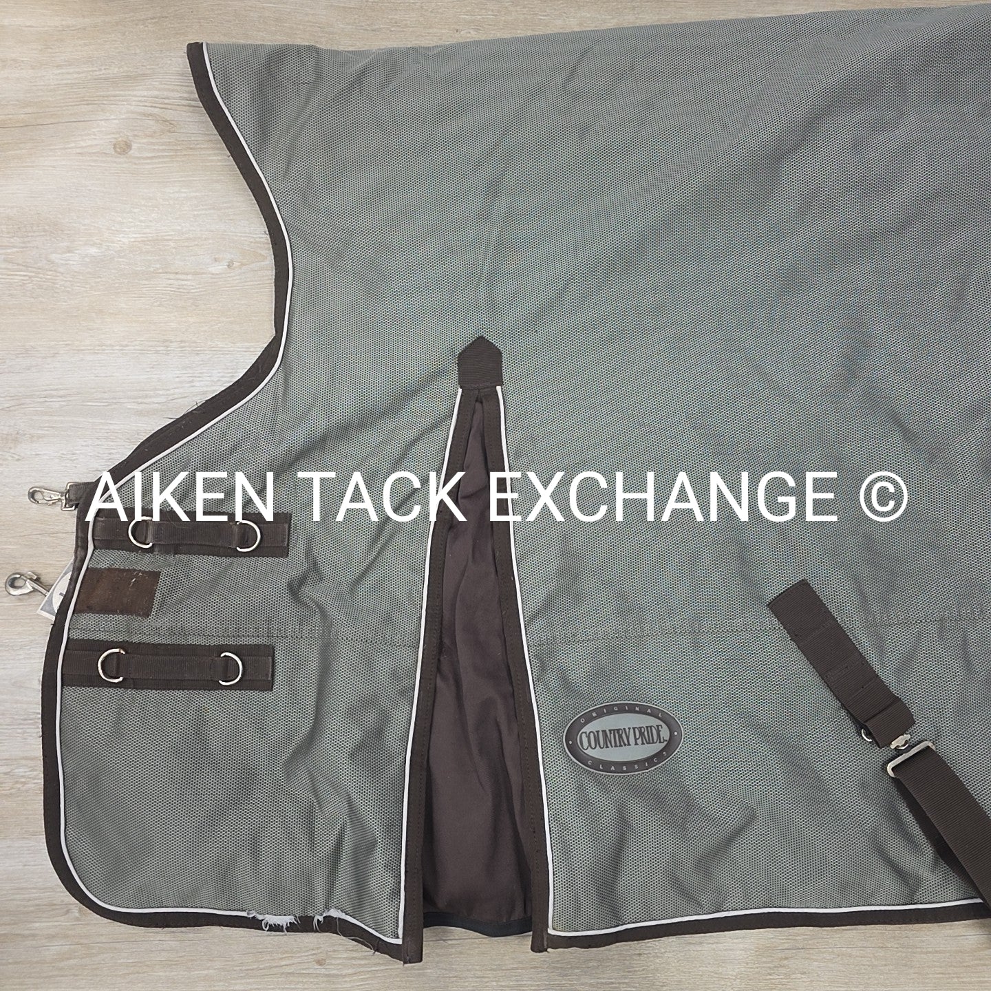 Country Pride Extreme Vortex 1680D Heavyweight Turnout Blanket, Size 84"