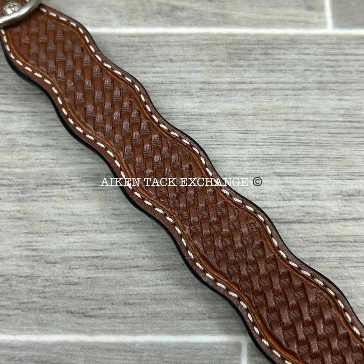 Rodeo Drive Leather Collar, 28"