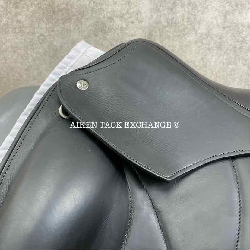 2019 Voltaire Adelaide Monoflap Dressage Saddle, 18" Seat, 2A Flap, Medium Wide/Wide Tree, PRO Panels, Full Buffalo Leather