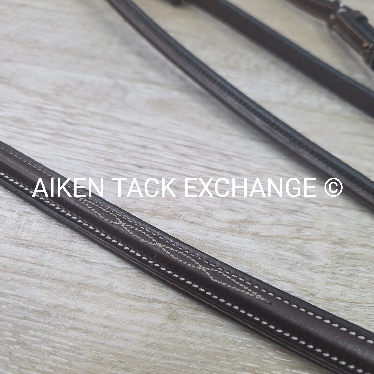 KL Select Red Barn Raised Fancy Stitch Standing Martingale, Size Cob