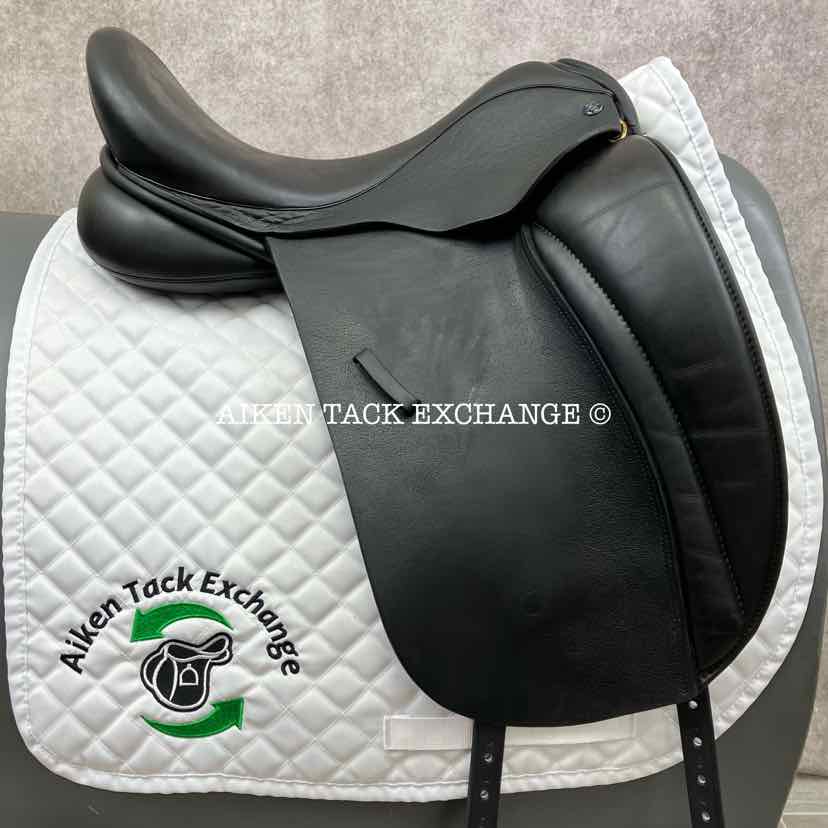 Hulsebos WB3 Dressage Saddle, 17" Seat, M/MW Tree, Wool Flocked Panels