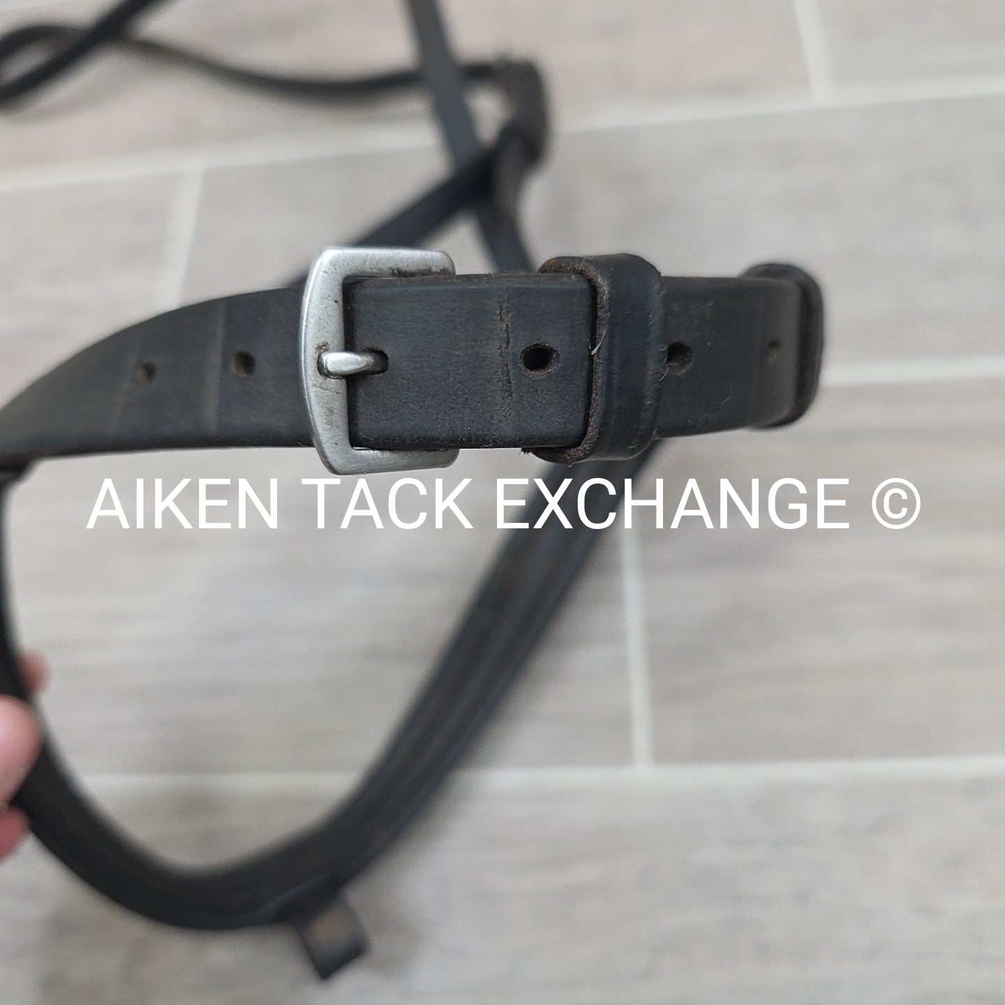 Plain Raised Noseband, Missing Flash Strap, Black, Size Full