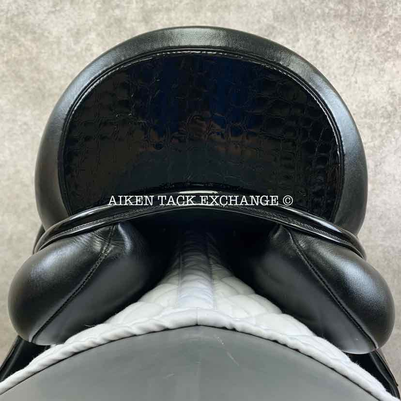 **SOLD** 2020 Tota Freedom PRO 2 Monoflap Dressage Saddle, 19" Seat, Adjustable Tree, Wool Flocked Panels