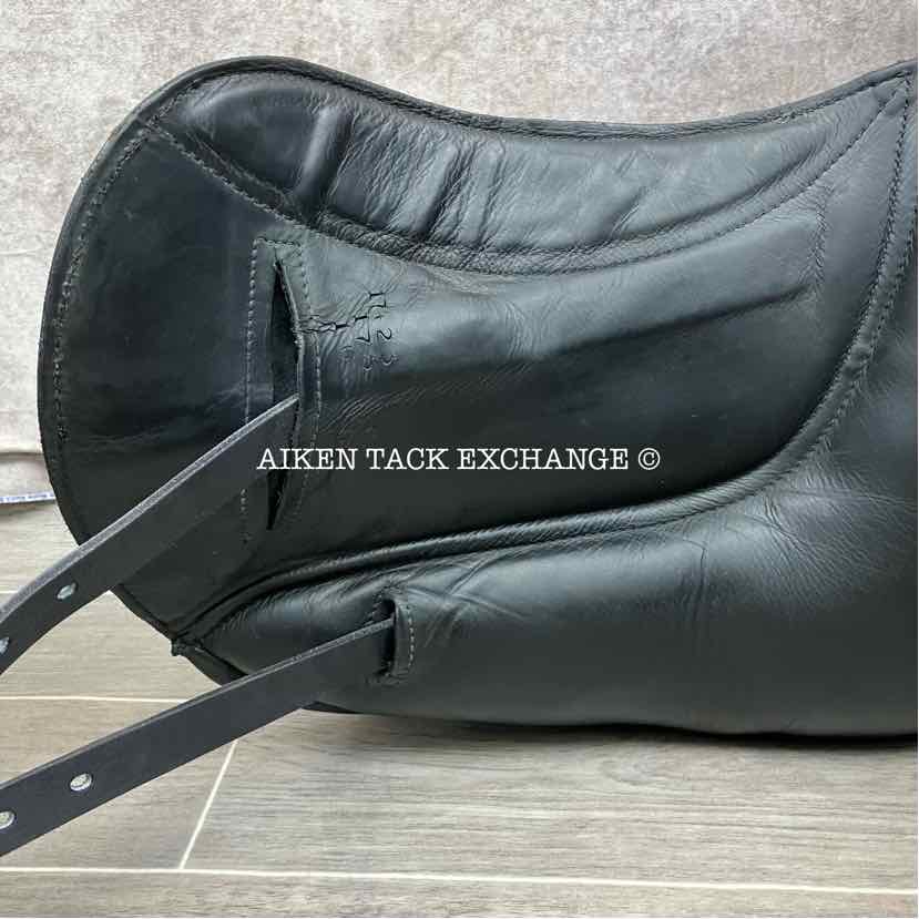 2018 Custom Saddlery Wolfgang Omni Monoflap Dressage Saddle, 17.5" Seat, Adjustable Tree, Wool Flocked Panels