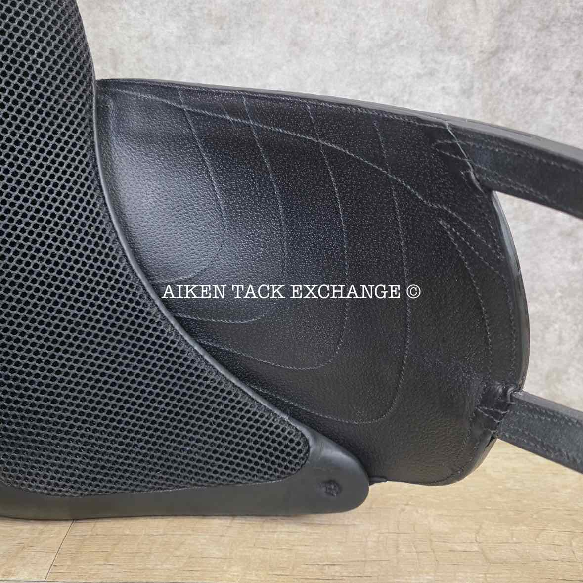 2020 Devoucoux Makila Harmonie Monoflap Dressage Saddle, 17" Seat, 1A Flap - Short, Dynamick Tree - Medium, D3D Panels, Full Buffalo Leather