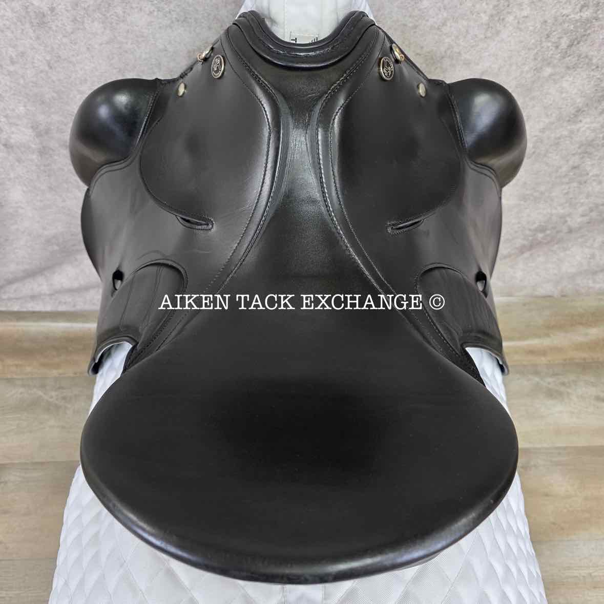 2000 Kieffer Action Dressage Saddle, 17" Seat, Medium Tree, Wool Flocked Panels