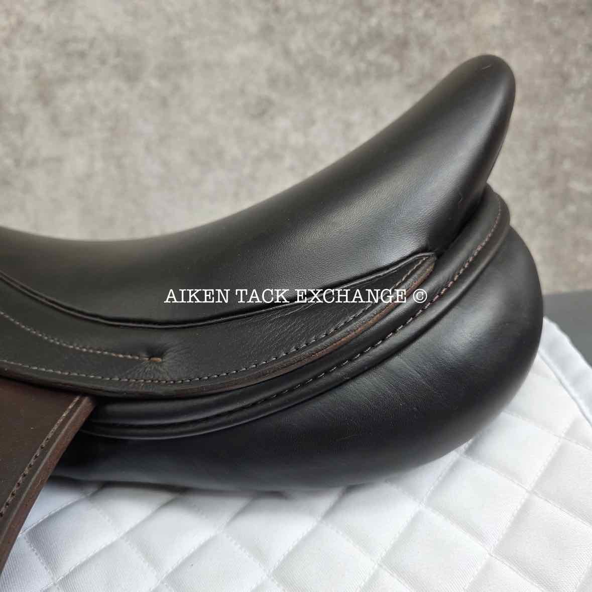 2025 Kentaur Eventer II Monoflap Jump Saddle, 17.5" Seat, Medium Wide Tree, Wool Flocked Panels