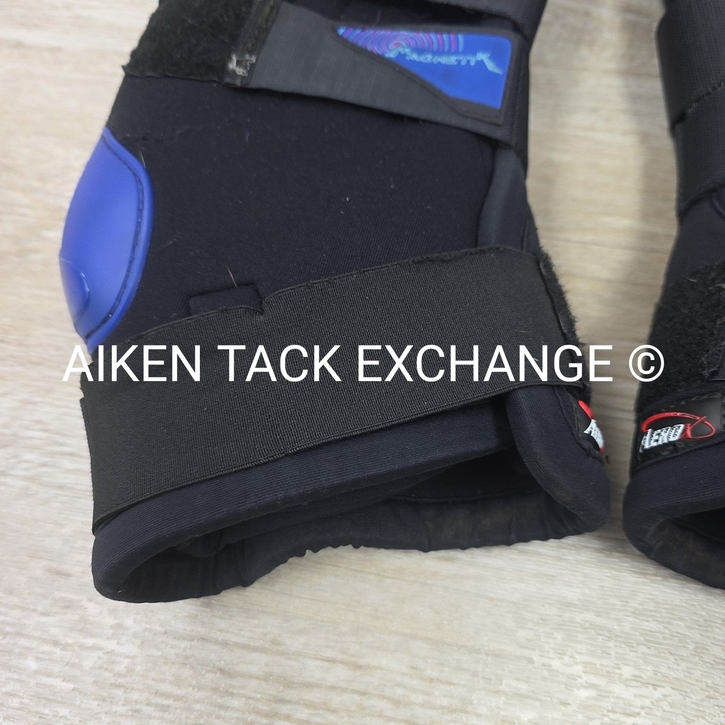 Veredus Magnetic Rear Stable Boots, Size Medium