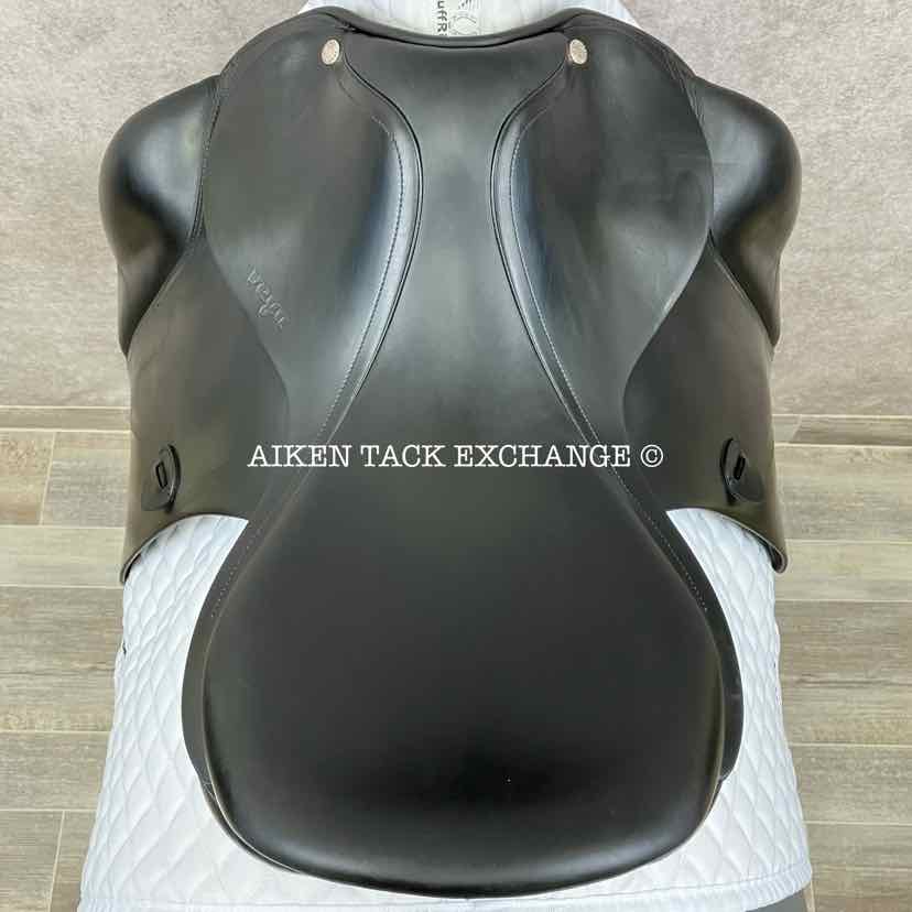 2009 Amerigo Vega Dressage Saddle, 18" Seat, Medium Tree, Wool Flocked Panels
