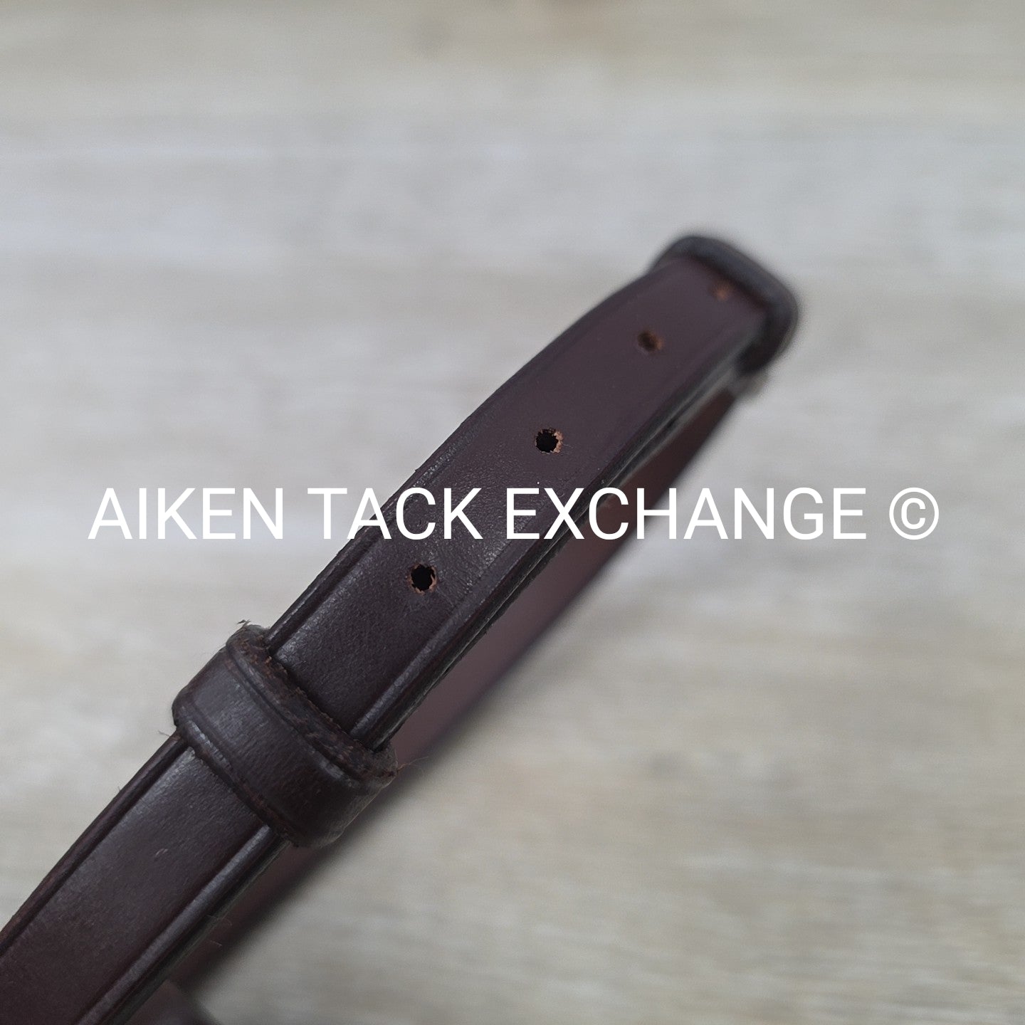 Buckle Flash Attachment, Brown, Full