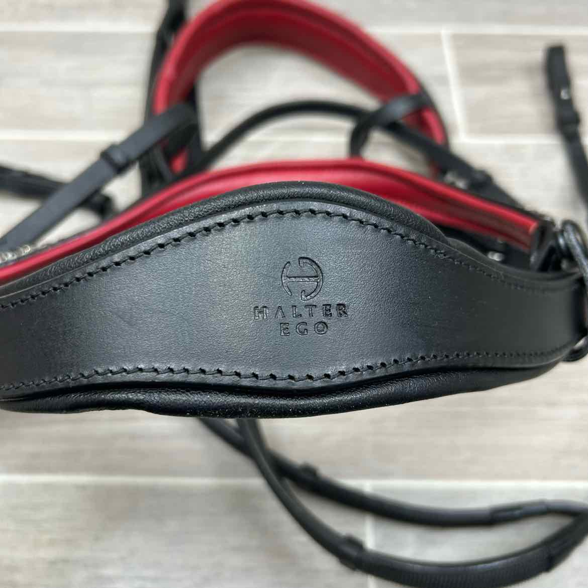 Halter Ego Anatomic Snaffle Bridle with Matching Reins, Black & Red, Size Full