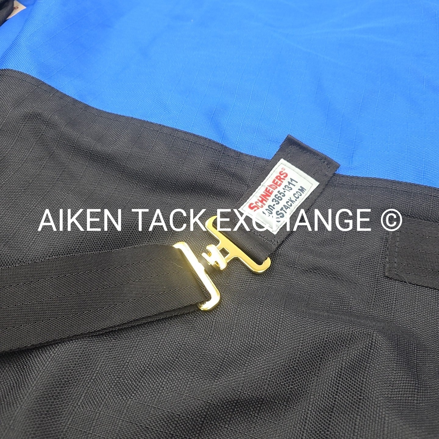 Schneiders Storm Shield Medium Weight Turnout Blanket, 82"