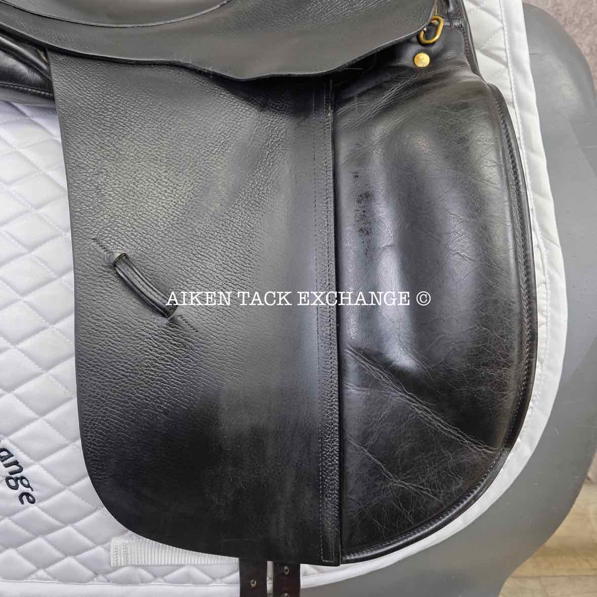 Albion SLK Dressage Saddle, 18" Seat, Medium Wide Tree, Wool Flocked Panels