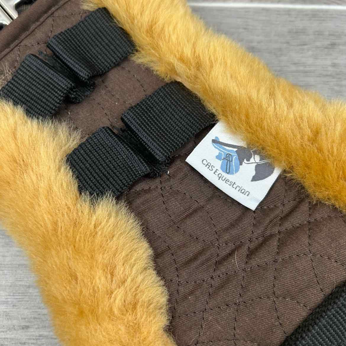 CAS Equestrian Sheepskin Girth, Brown & Tan, 22"