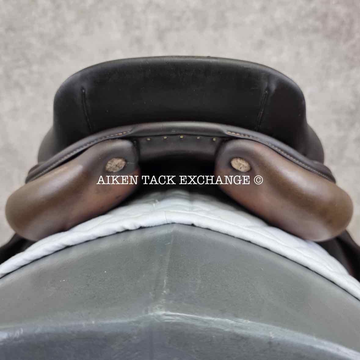 2006 CWD SE02 Close Contact Jump Saddle, 17.5" Seat, 4C Flap, Medium Tree, Foam Panels