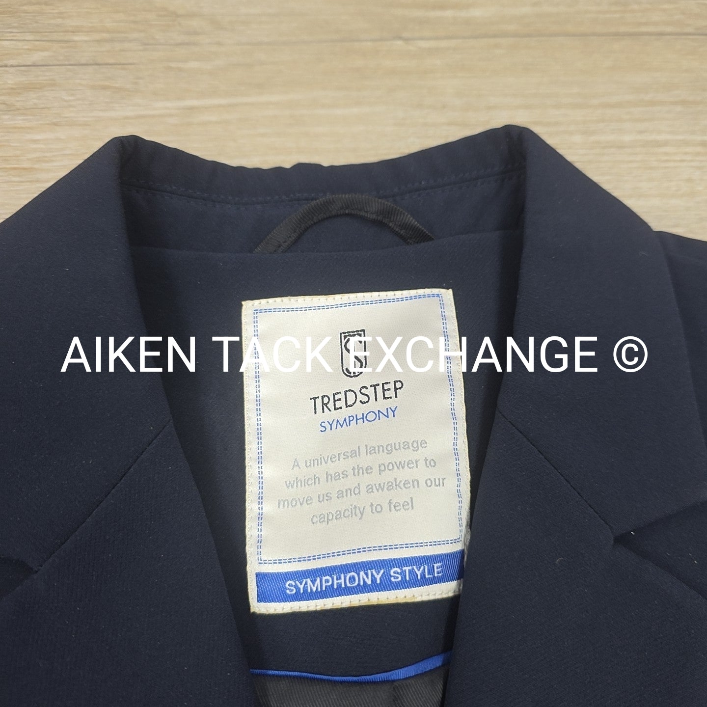 Tredstep Symphony Show Coat, Size 6