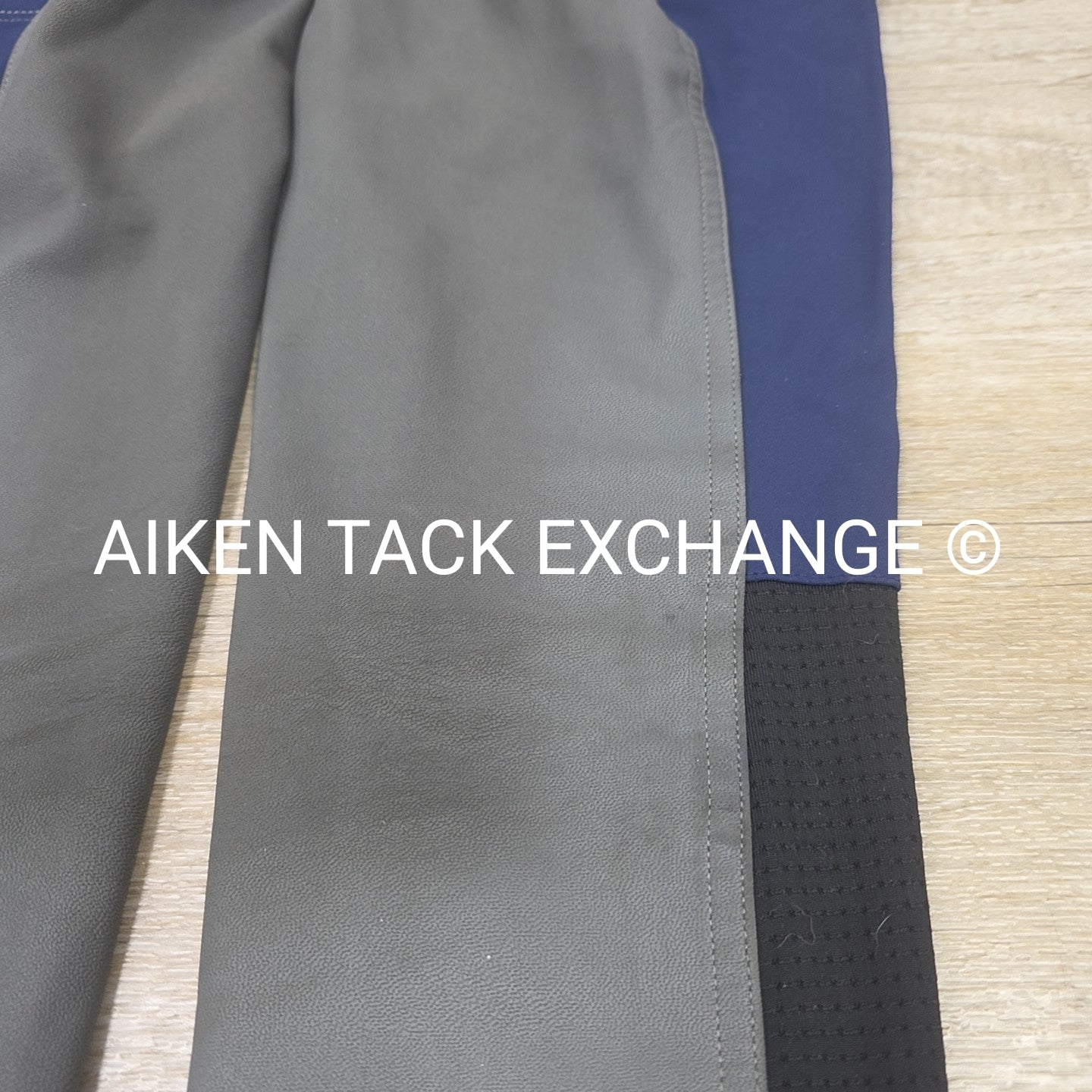 Kerrits Full Seat Breeches, Size Medium