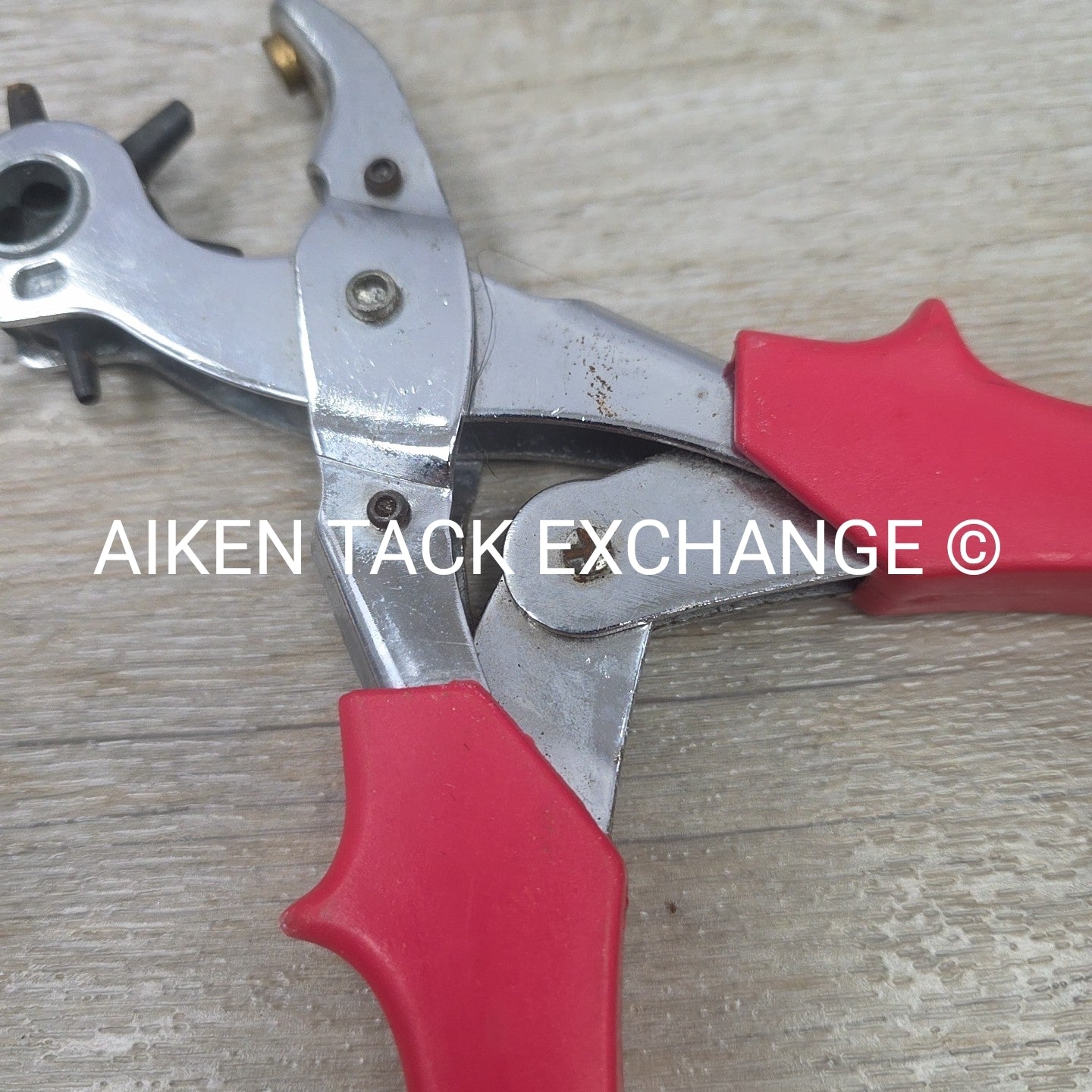 6-Way Hole Punch