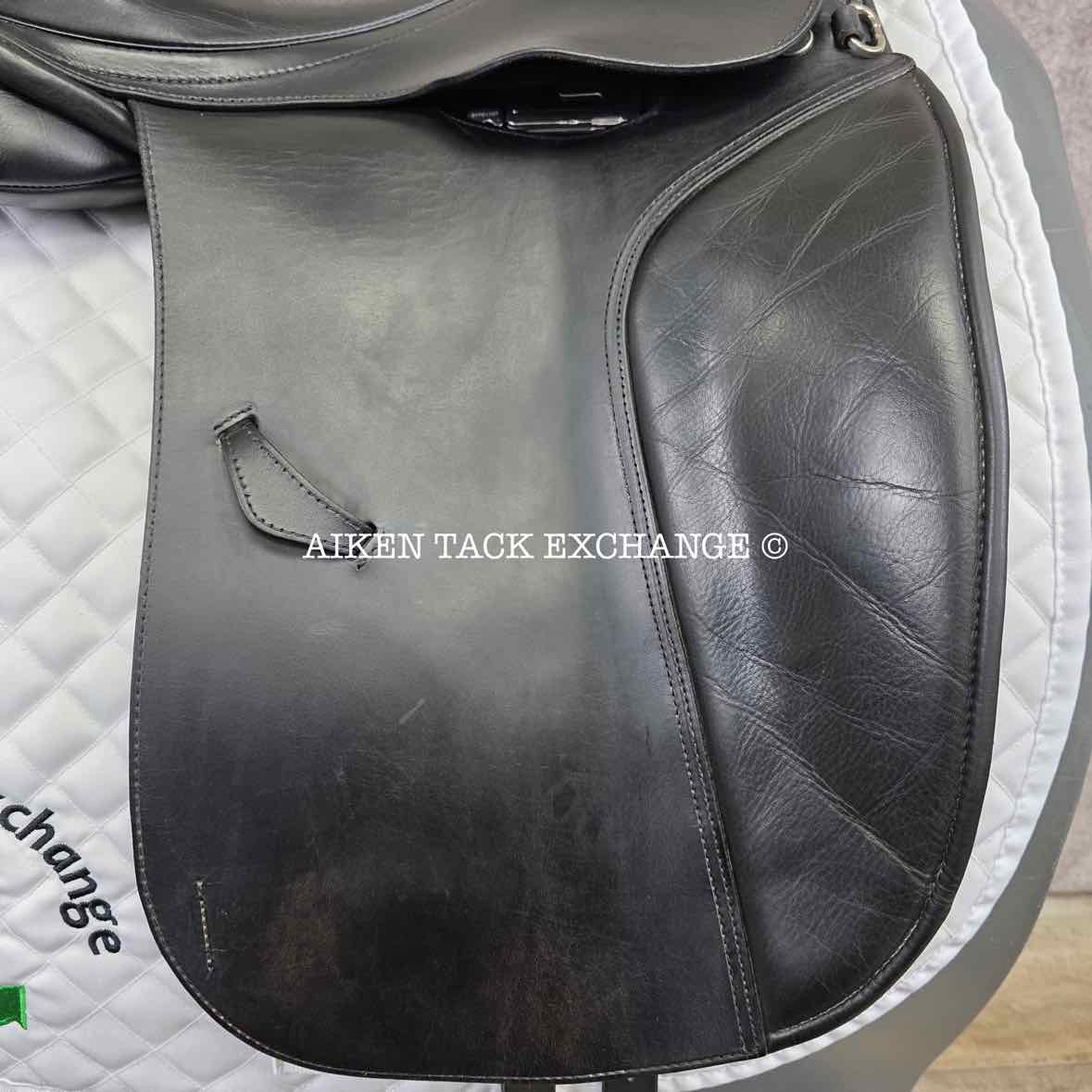 2010 Duett Fidelio Dressage Saddle, 18" Seat, XX-Wide Hoop Tree - 38, Wool Flocked Panels