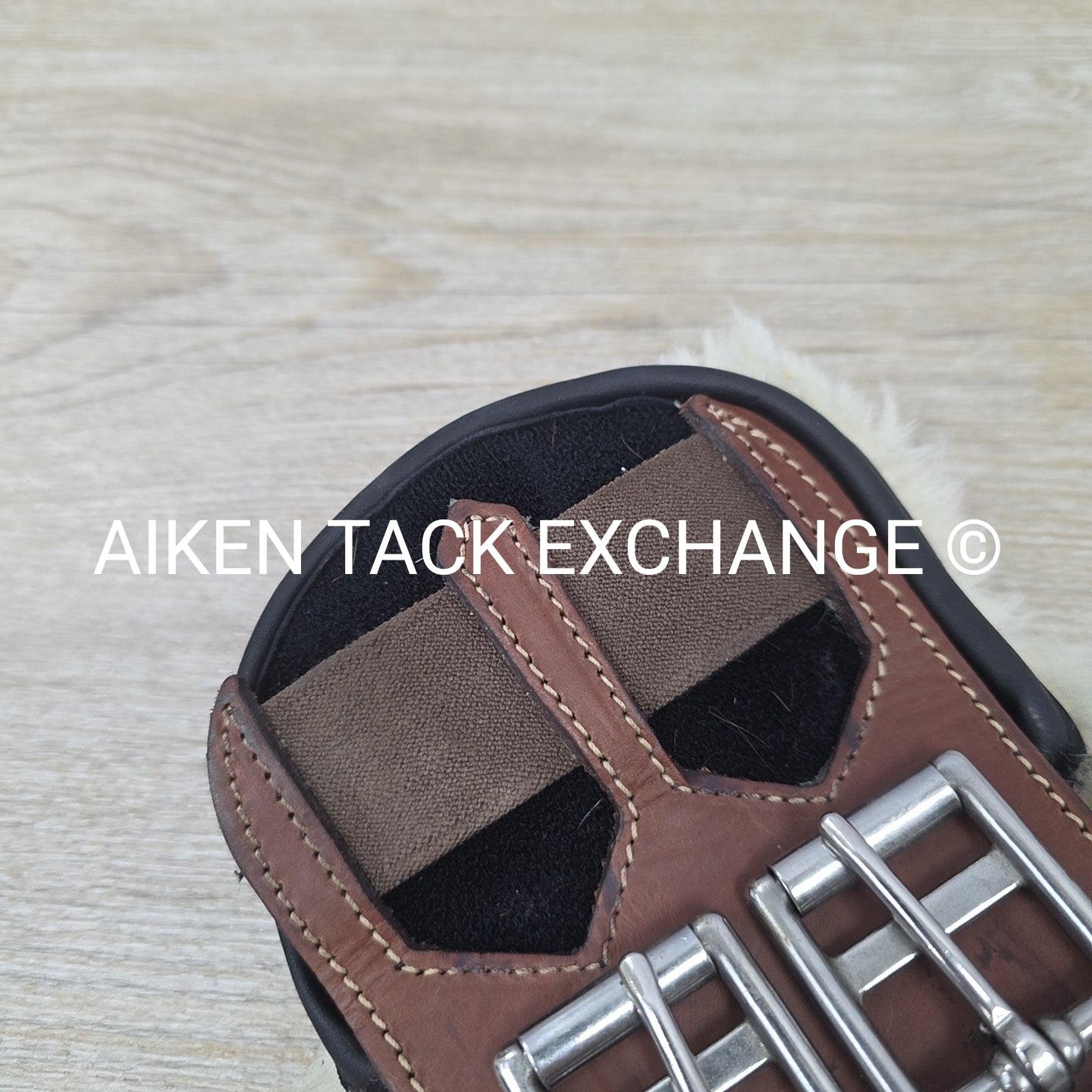 Devoucoux Makila Girth with Artificial Sheepskin Lining, Brown, 28"