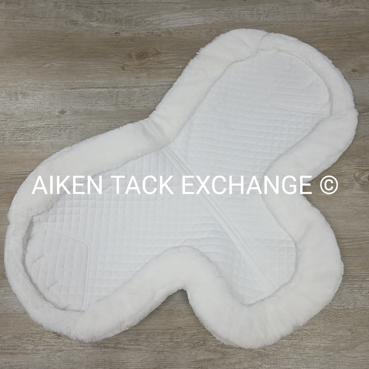 Shires Arma SupaFleece Rimmed Shaped Saddle Pad, 16" - 16.5"