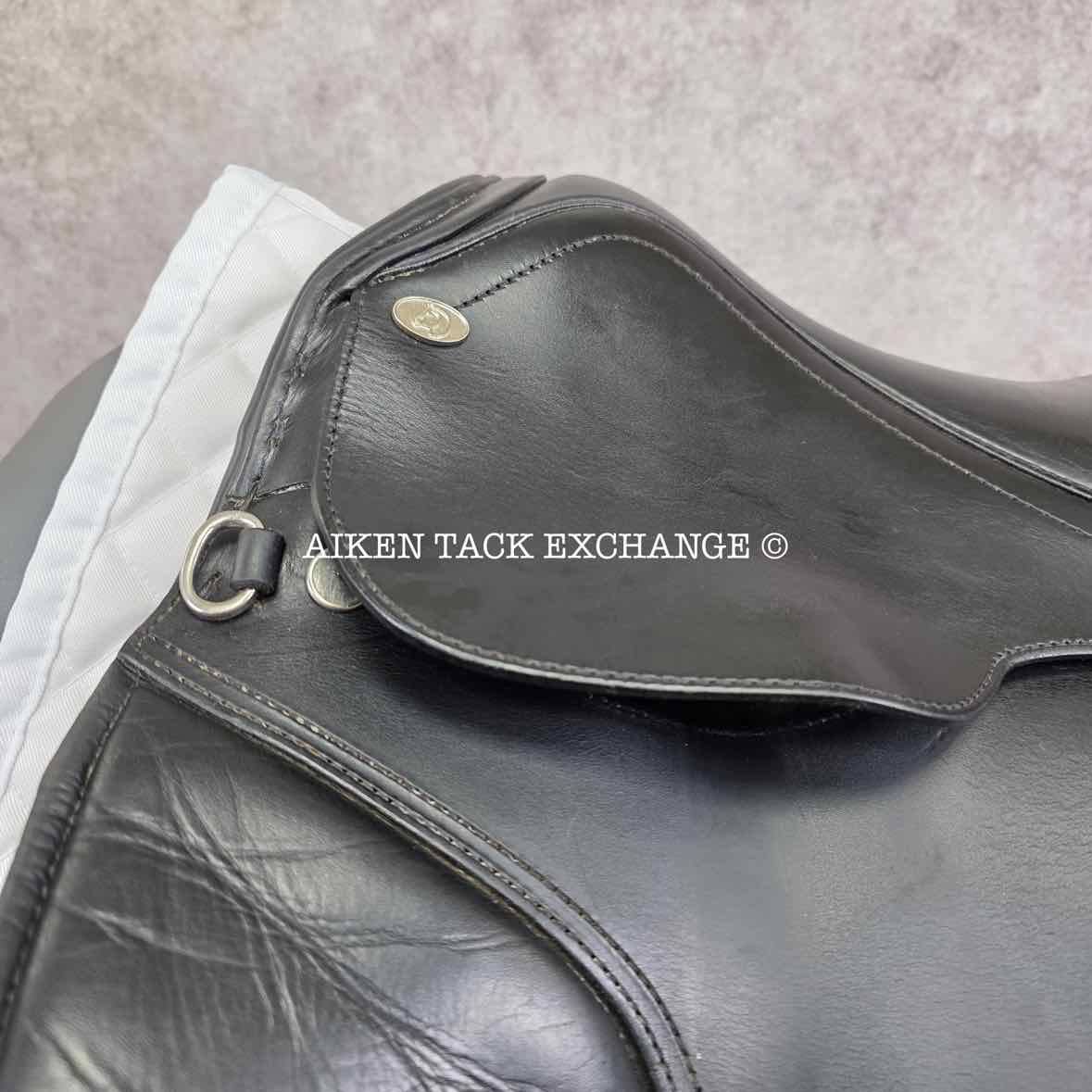 2010 Duett Fidelio Dressage Saddle, 18" Seat, XX-Wide Hoop Tree - 38, Wool Flocked Panels