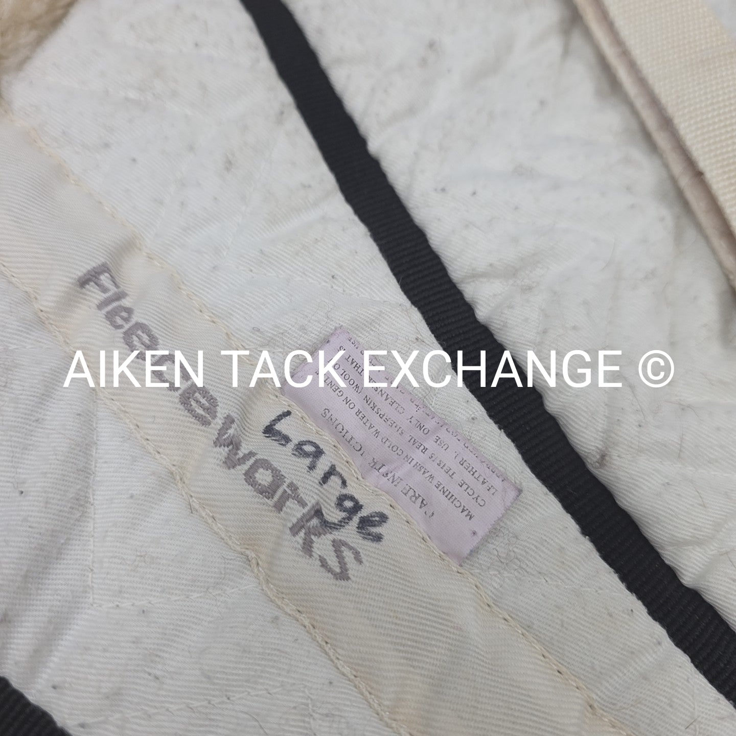 Fleeceworks FXK Rolled Edge Sheepskin Half Pad, Size Large