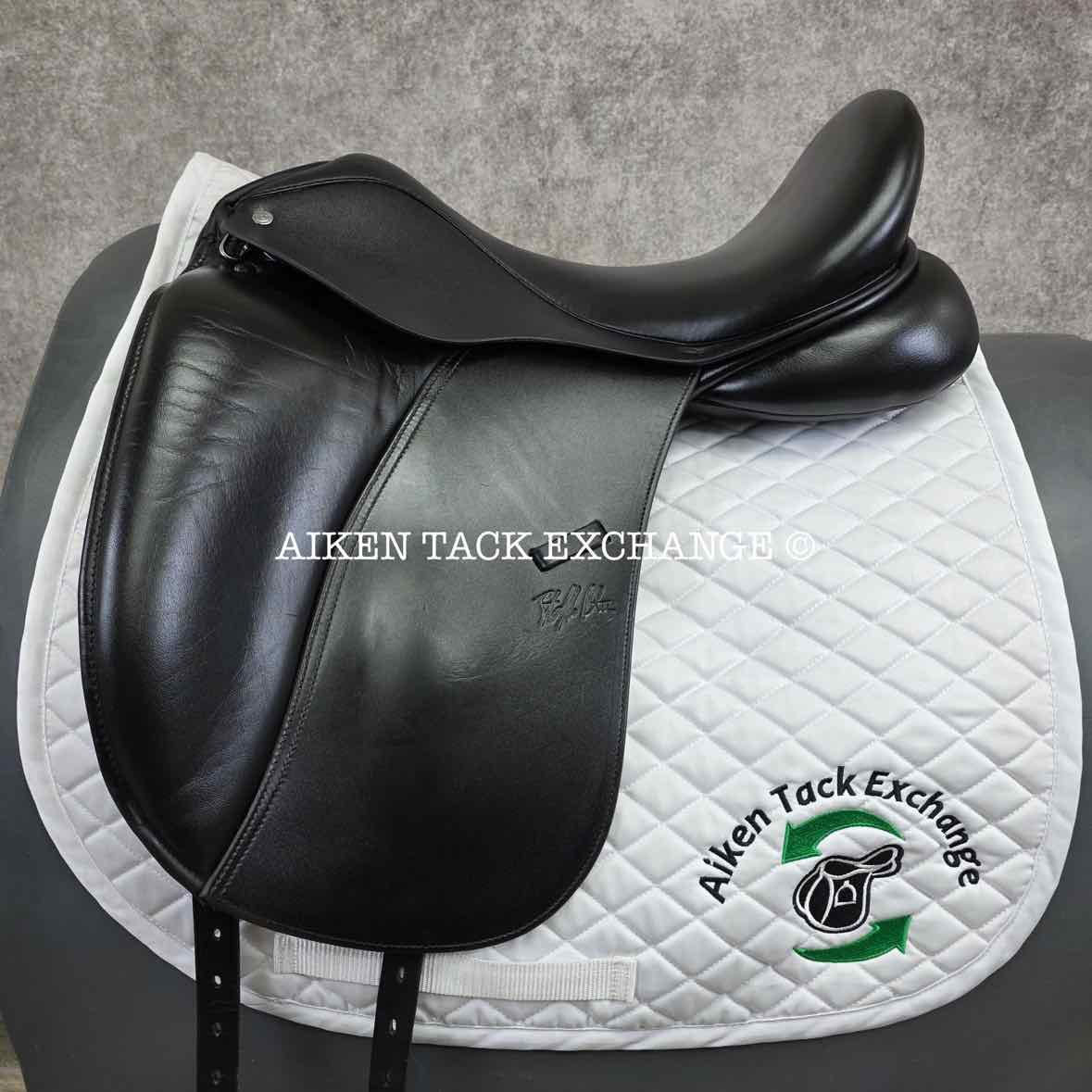 2018 Custom Saddlery Signature Steffen's Advantage Monoflap Dressage Saddle, 18" Seat, Adjustable Tree, Wool Flocked Panels