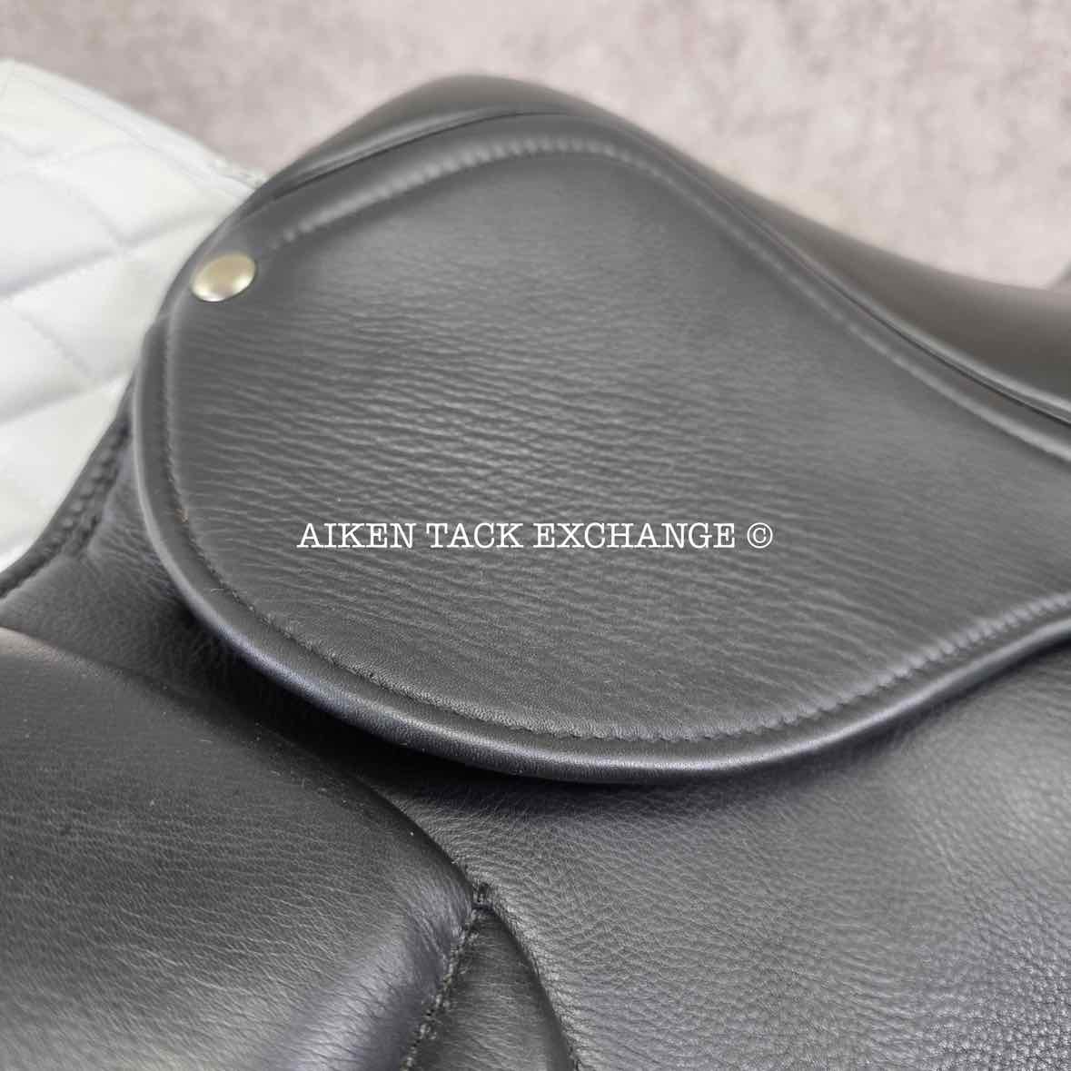 Sella Soleil Passagio Dressage Saddle, 17" Seat, XW Tree, Wool Flocked Panels