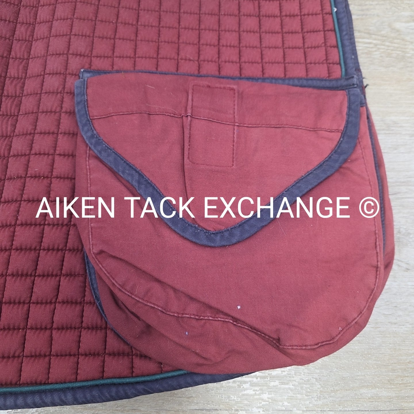 Continental All Purpose Saddle Pad w/ Pockets