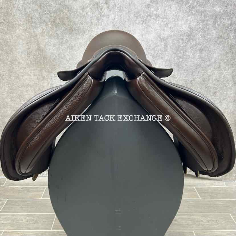 **SOLD** 2020 Bates VSD All Purpose Saddle with HART, 17.5" Seat, Adjustable Tree - Changeable Gullet, CAIR Panels
