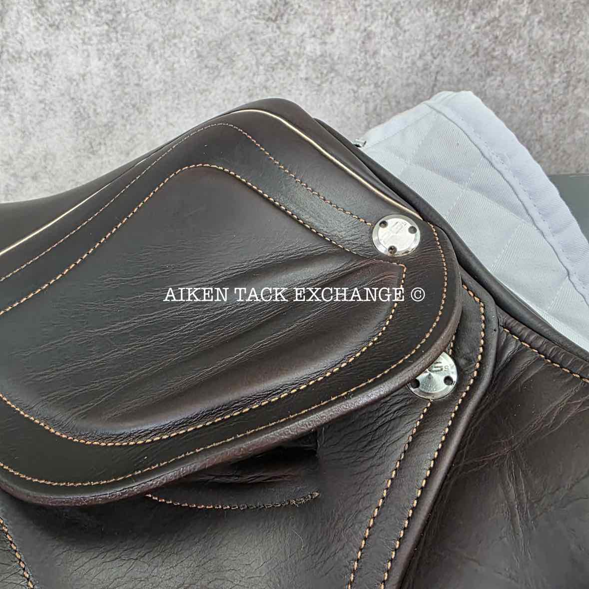 2016 CWD SE32 2GS Mademoiselle Close Contact Jump Saddle, 17.5" Seat - S2, 3L Flap, Dynamick Flex Tree - MW, Full Buffalo Leather