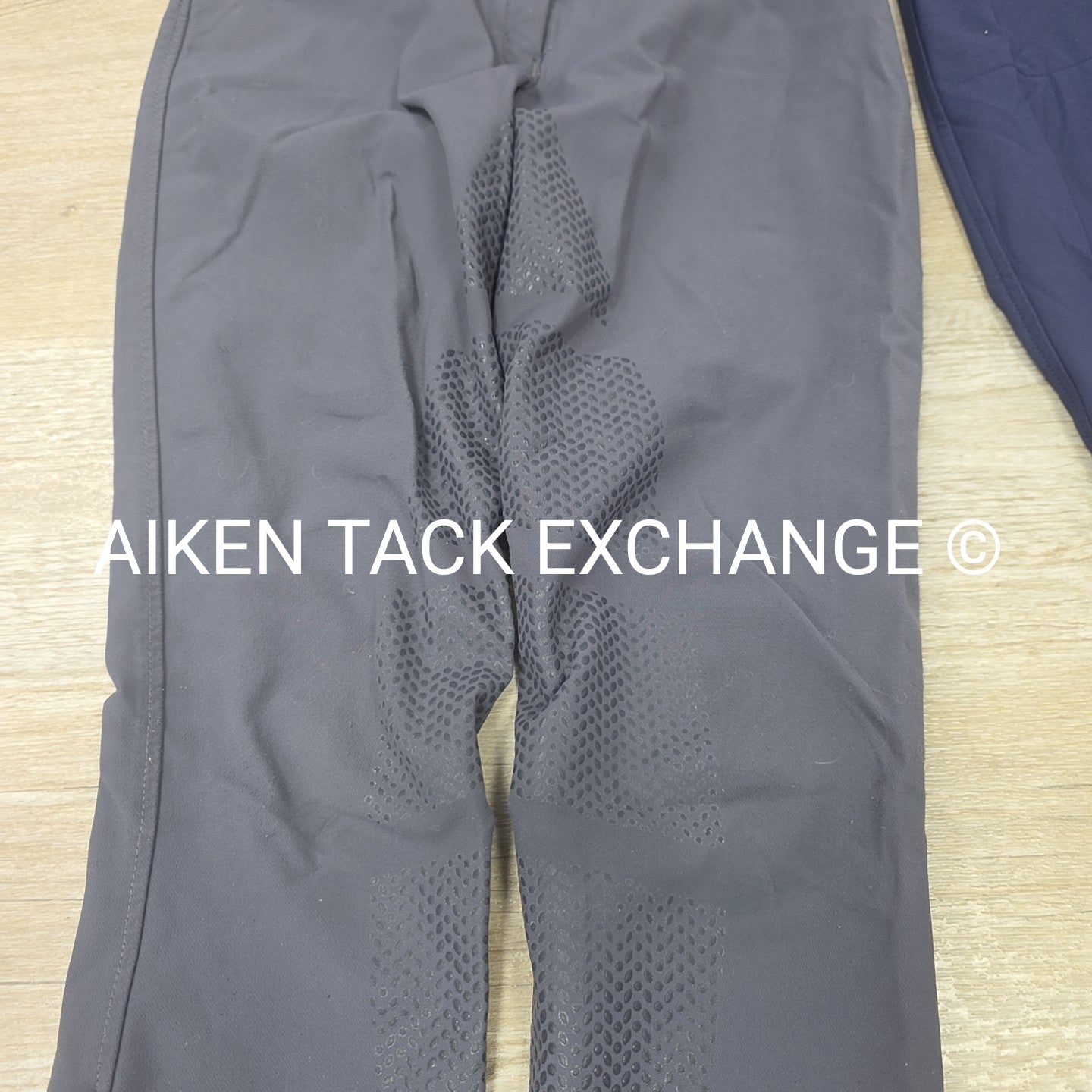 BARGAIN BUNDLE: B Vertigo Silicone Extended Leg Breeches, 24 & Kerrits Knee Patc