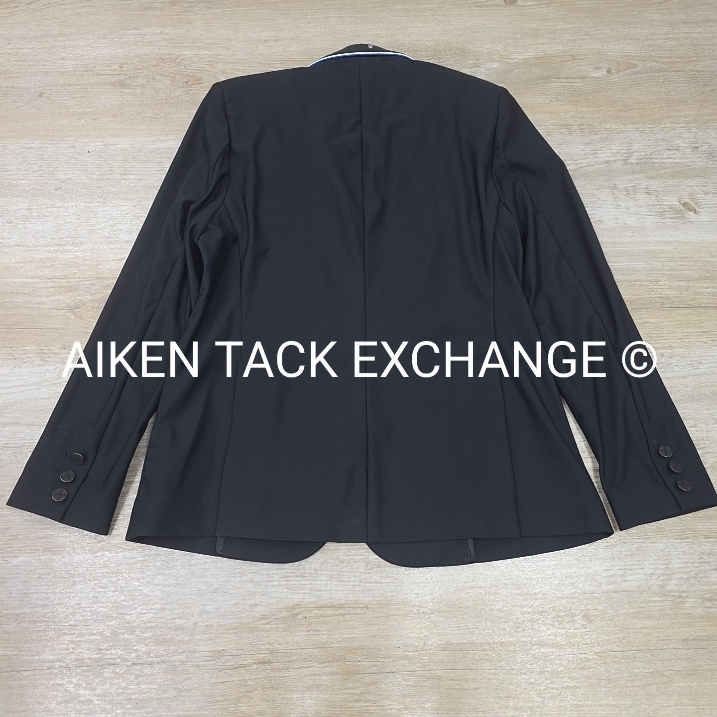 Tredstep Solo Pro Show Coat, With 2 Extra Collars, Size 10