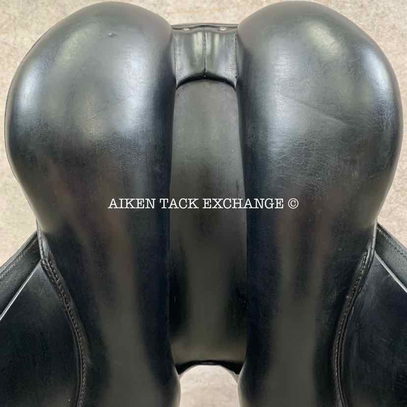 **SOLD** 2005 Kieffer Lusitano Dressage Saddle, 17.5" Seat, Medium Tree, Wool Flocked Panels