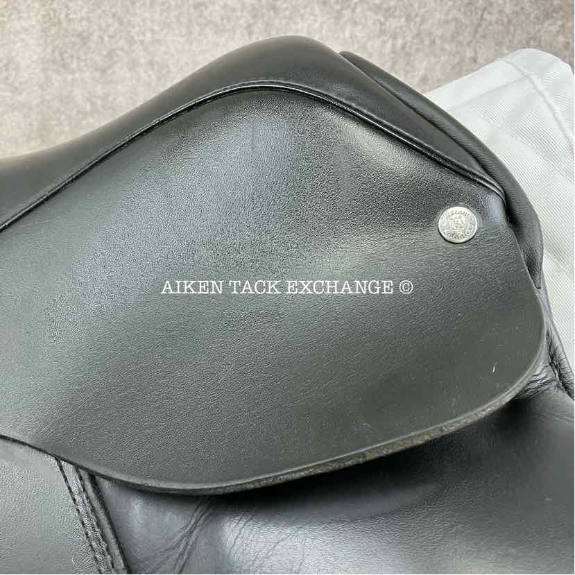 **SOLD** 2016 Custom Saddlery Steffen's Advantage Monoflap Dressage Saddle, 18" Seat, Adjustable Tree, Wool Flocked Panels