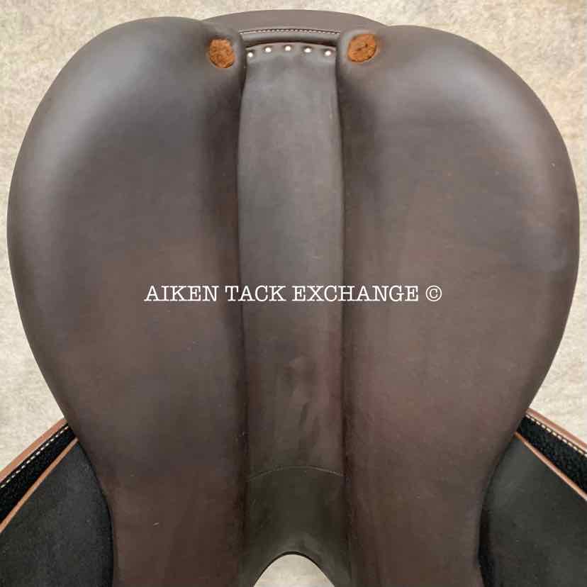 2023 Arion Atlas Close Contact Jump Saddle, 18" Seat, 2A Flap, Medium Tree, Foam Panels, Full Buffalo Leather, Comes with Matching Stirrup Leathers