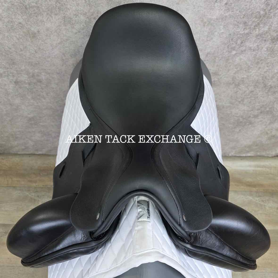 2018 Custom Saddlery Wolfgang Matrix Monoflap Dressage Saddle, 18" Seat, Adjustable Tree, Wool Flocked Panels