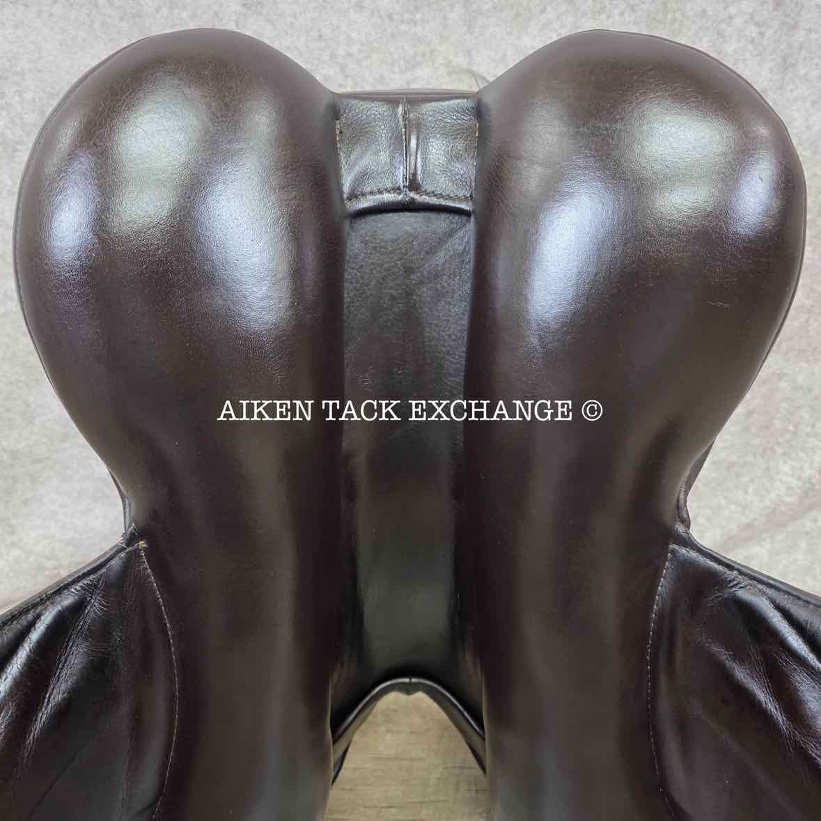 **SOLD** 2015 Custom Saddlery Icon Flight Monoflap Dressage Saddle, 17.5" Seat,  Adjustable Tree, Wool Flocked Panels