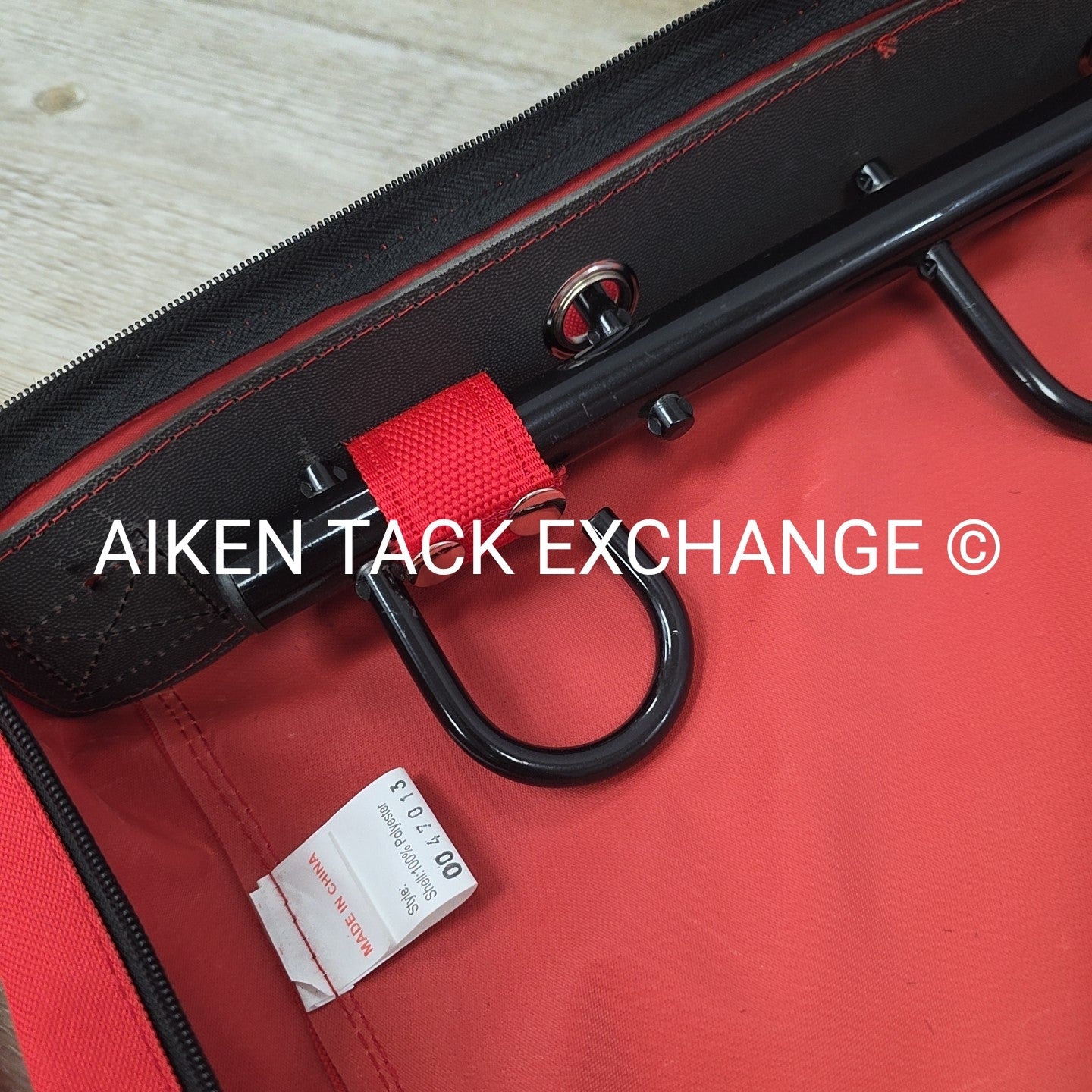 Schneiders 3 Hook Portable Tack Rack