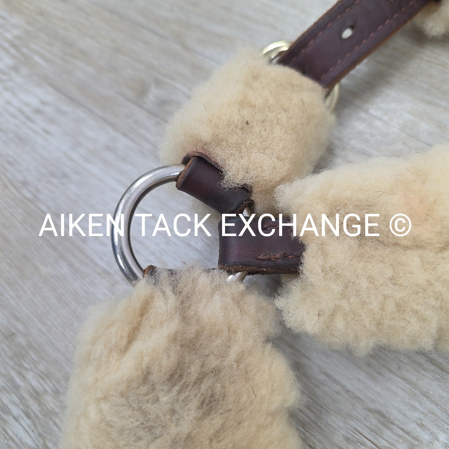 Sheepskin Shipping Halter, Size Cob