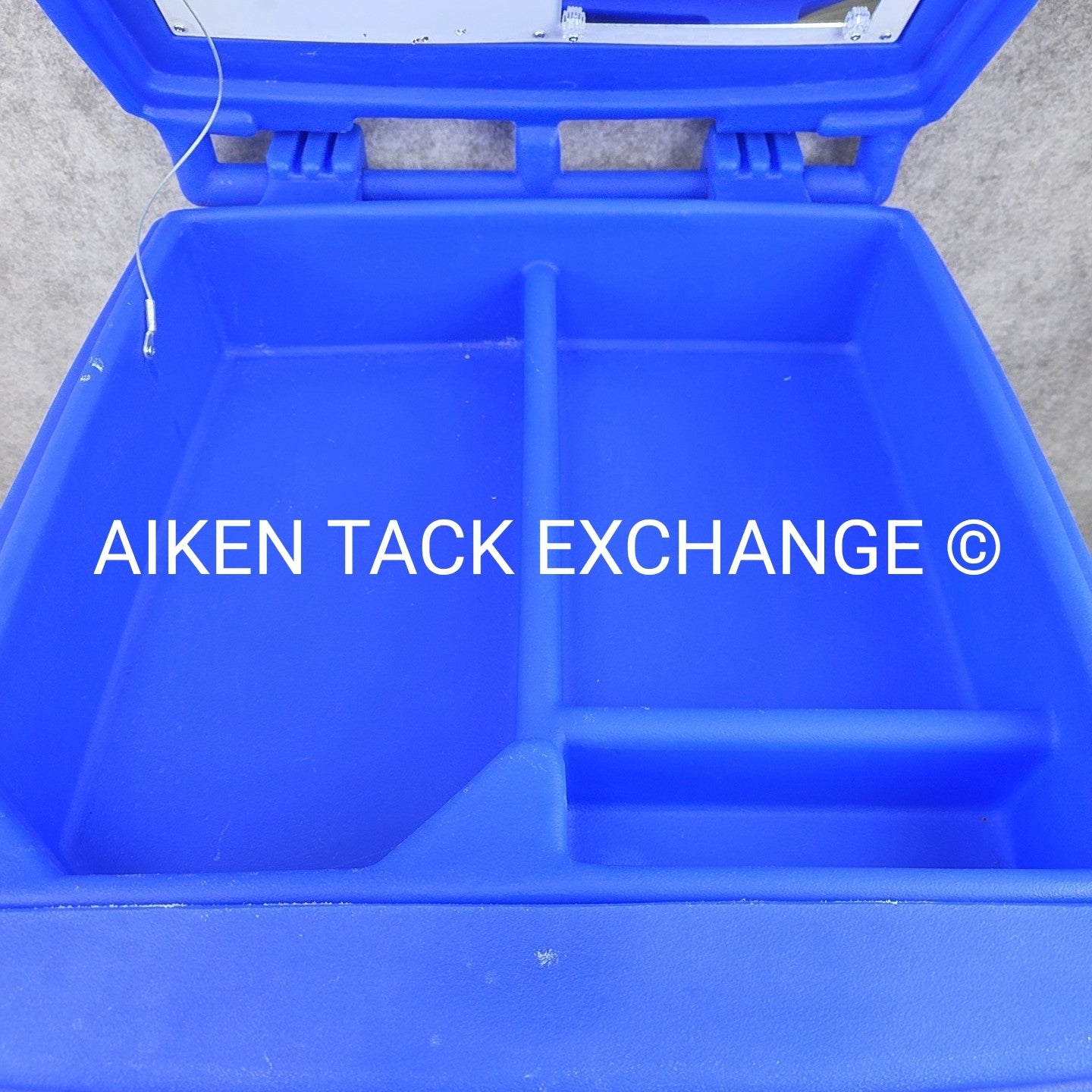 SportTote Mobile Standing Tack Trunk w/ Inserts & Accessories