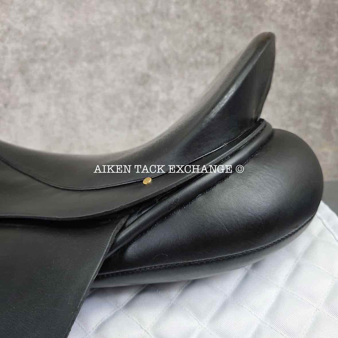 Albion SLK Dressage Saddle, 18" Seat, Wide Tree, Wool Flocked Panels