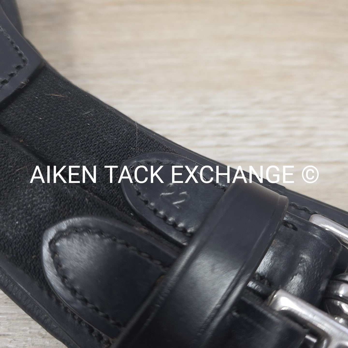 Premier Equine Tamarro Anatomic Girth, Black, 22"