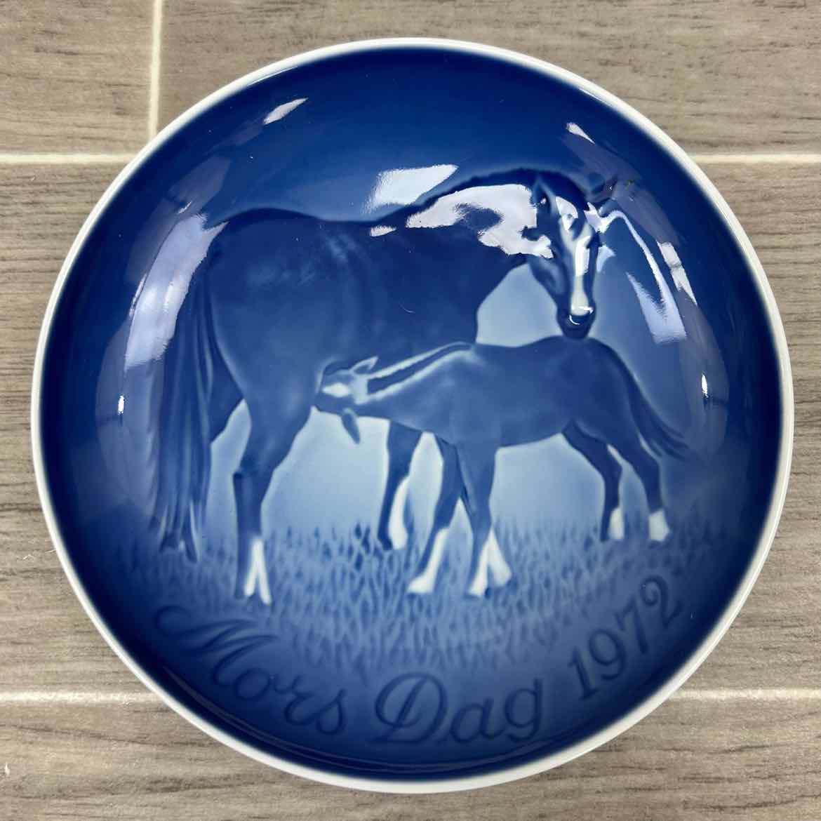 Mors Dag 1972 Ceramic Plate