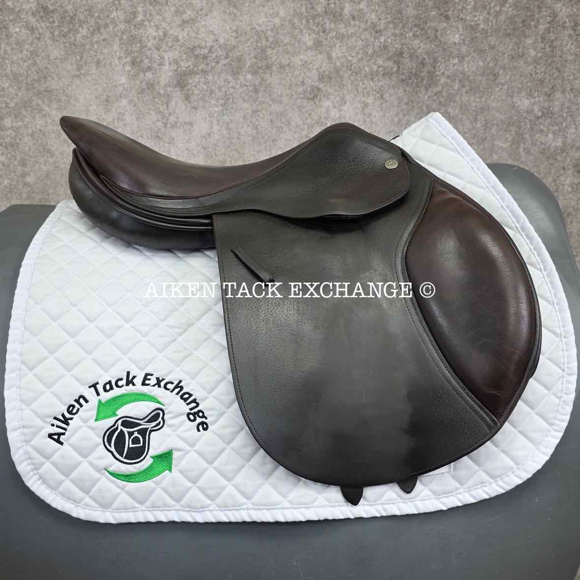 Mark Todd Close Contact Jump Saddle, 17.5" Seat, Medium Narrow Tree, Wool Flocked Panels