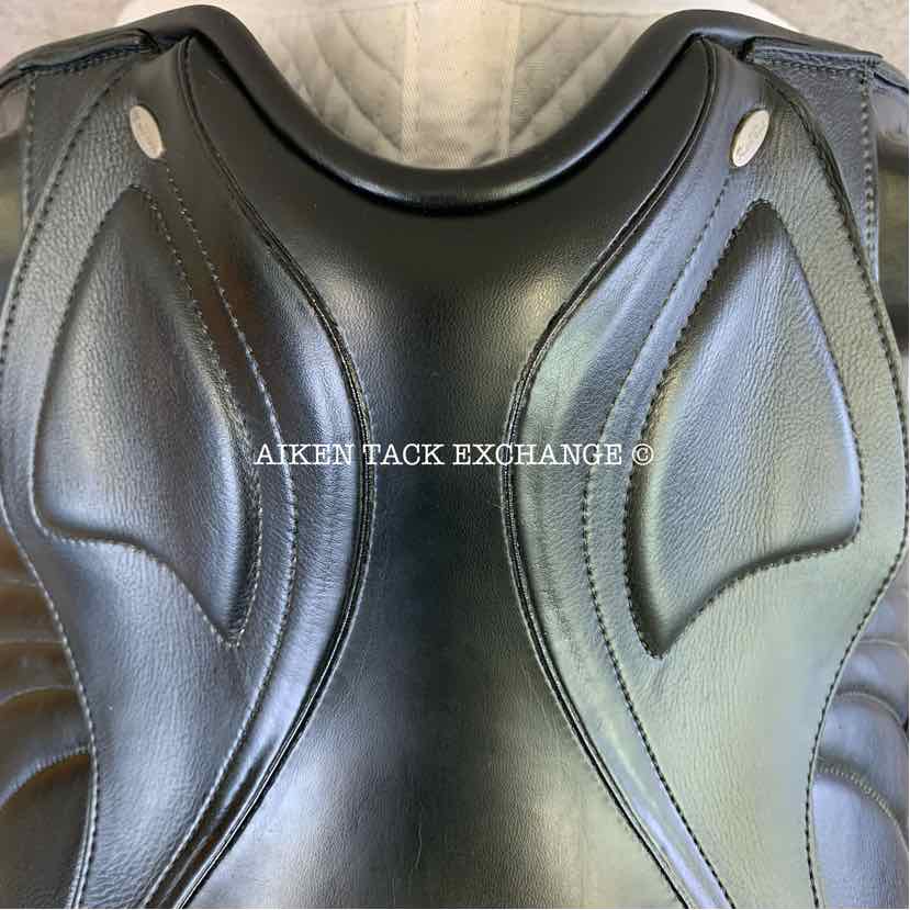 **SOLD** 2018 Kentaur Ithaka AP Monoflap Dressage Saddle, 17.5" Seat, Medium Wide Tree, Wool Flocked Panels