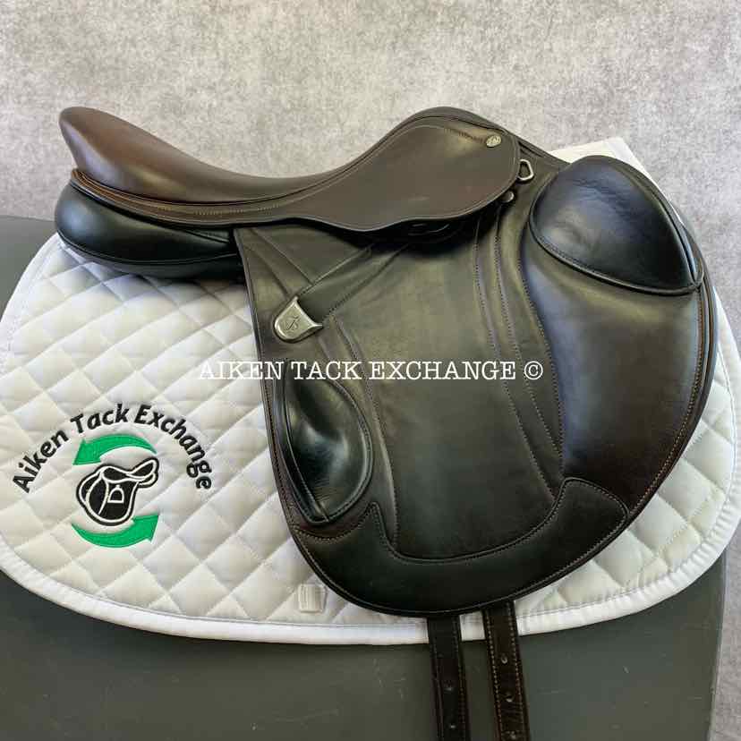 **SOLD** 2018 Bates Advanta Monoflap Jump Saddle, 17" Seat, Adjustable Changeable Gullet