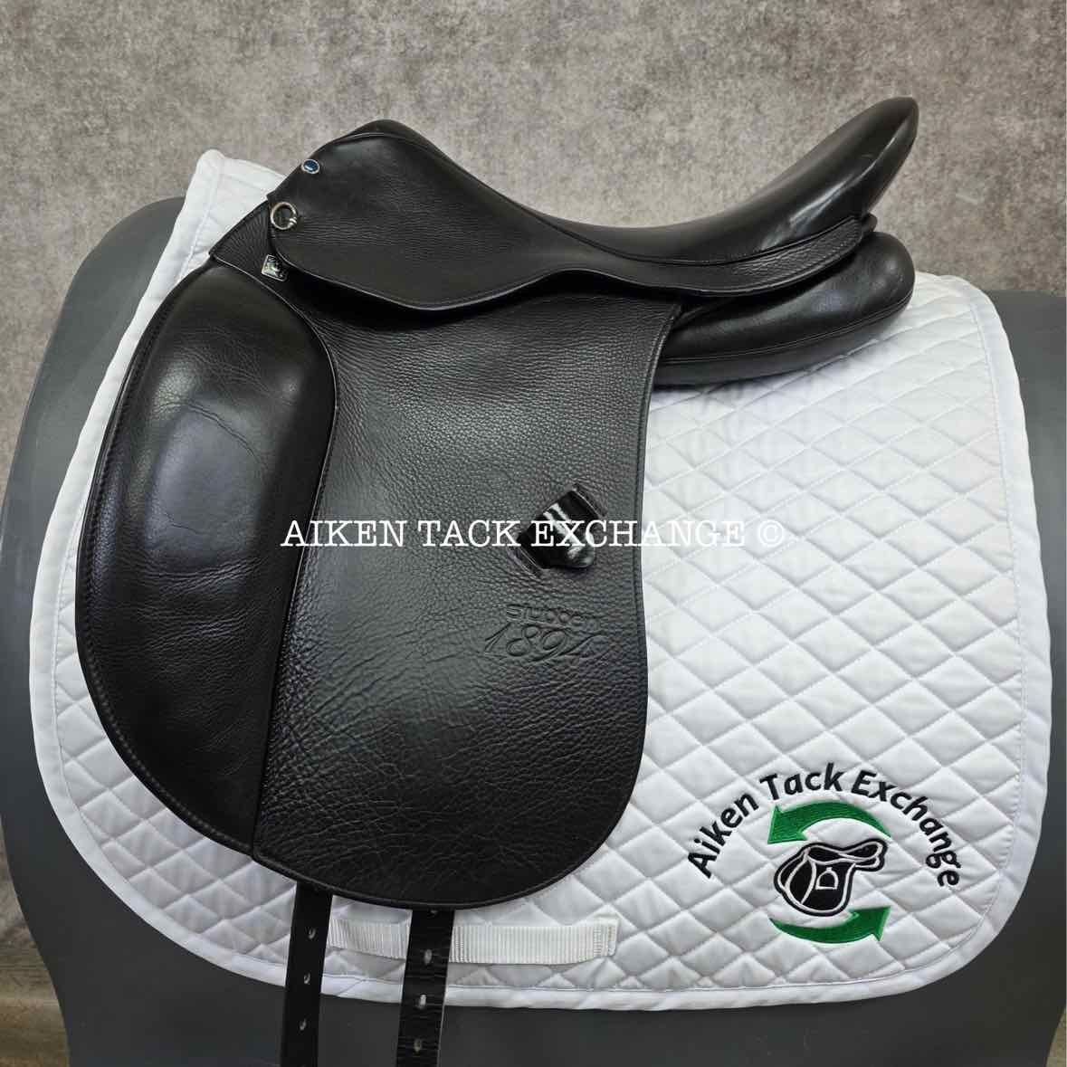 **SOLD** 2019 Stubben 1894 Dressage Saddle, 18" Seat, 30cm Tree - M/MW, Wool Flocked Panels
